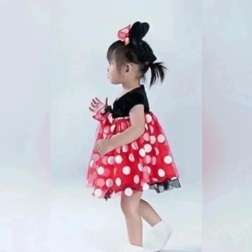 Disney Girls Black | White | Red Minnie Costume size: 6-12 Mo…